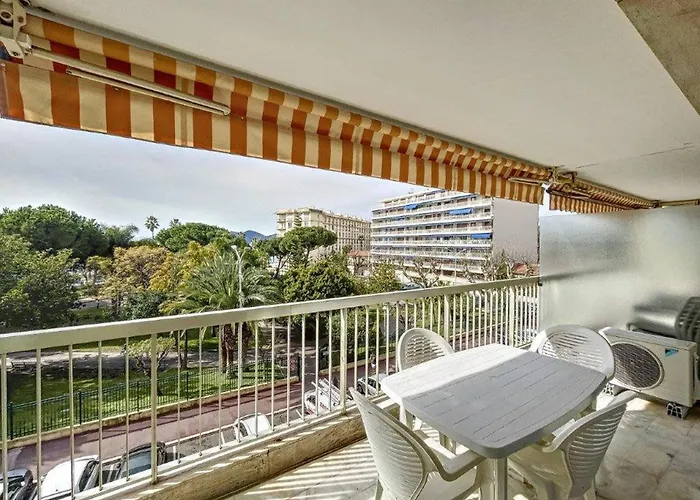 Apartman Midi Magret Cannes